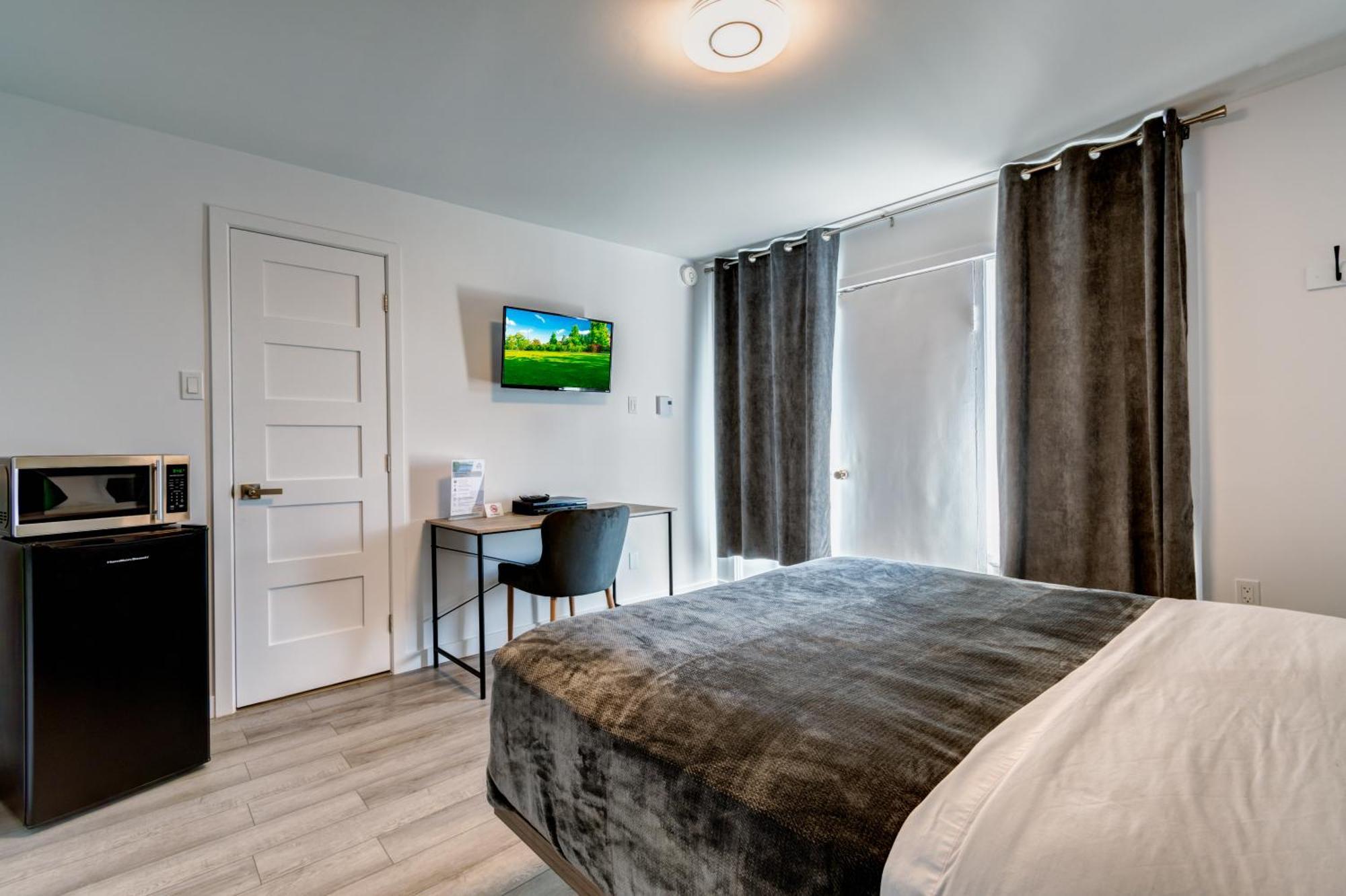 Motel Saint Bruno מראה חיצוני תמונה