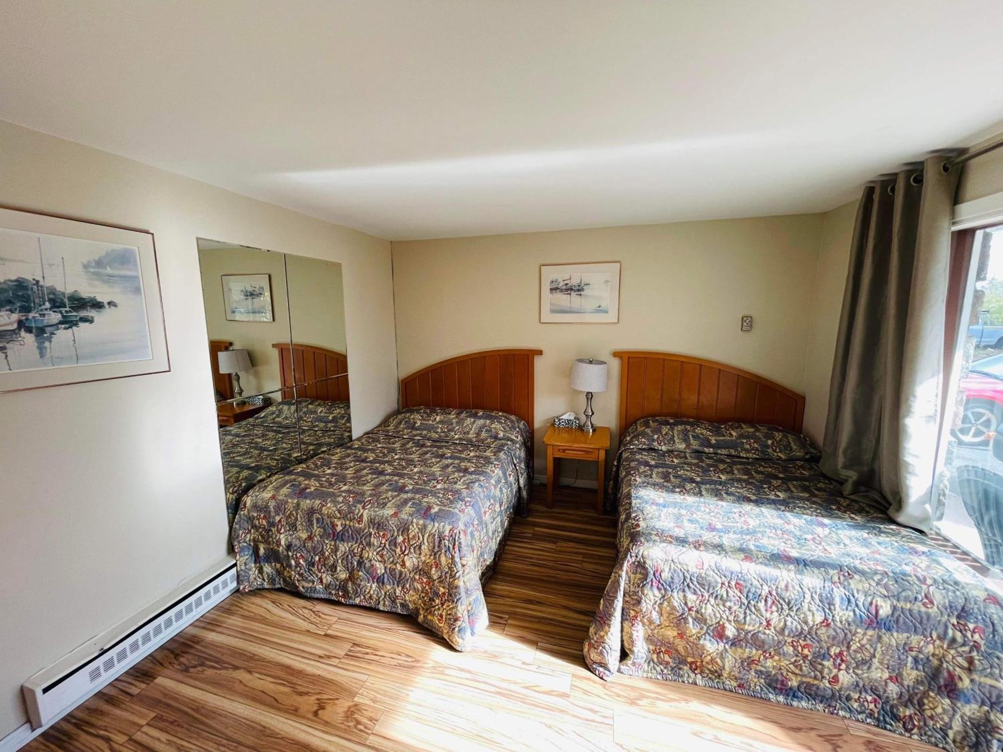 Motel Saint Bruno מראה חיצוני תמונה