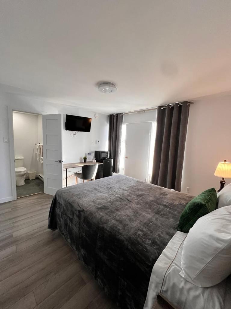 Motel Saint Bruno מראה חיצוני תמונה