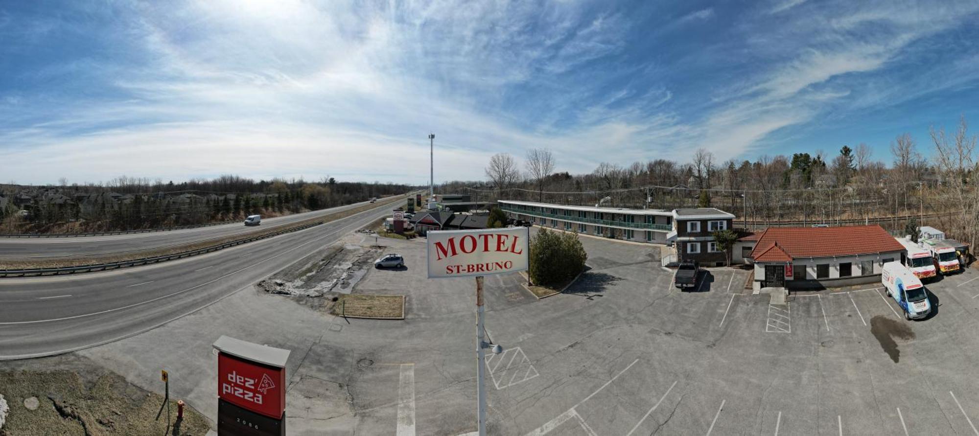 Motel Saint Bruno מראה חיצוני תמונה