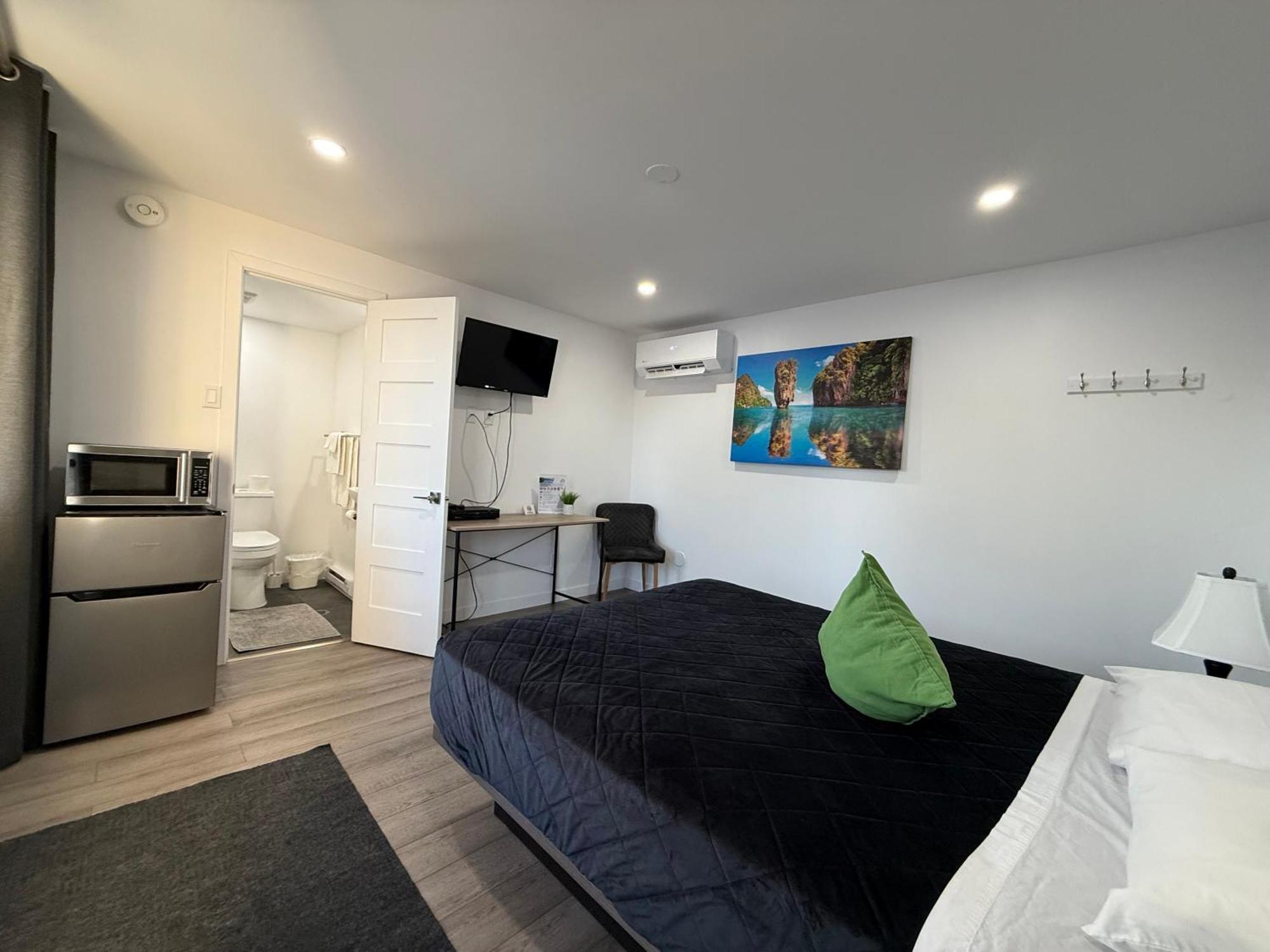 Motel Saint Bruno מראה חיצוני תמונה
