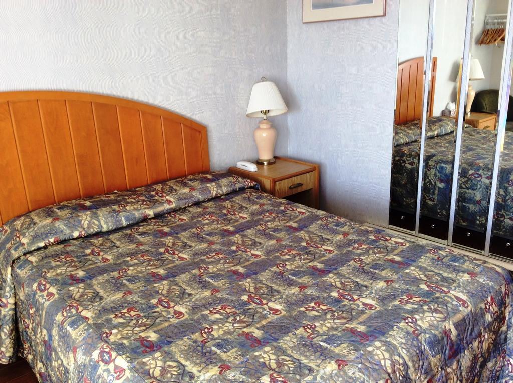 Motel Saint Bruno חדר תמונה
