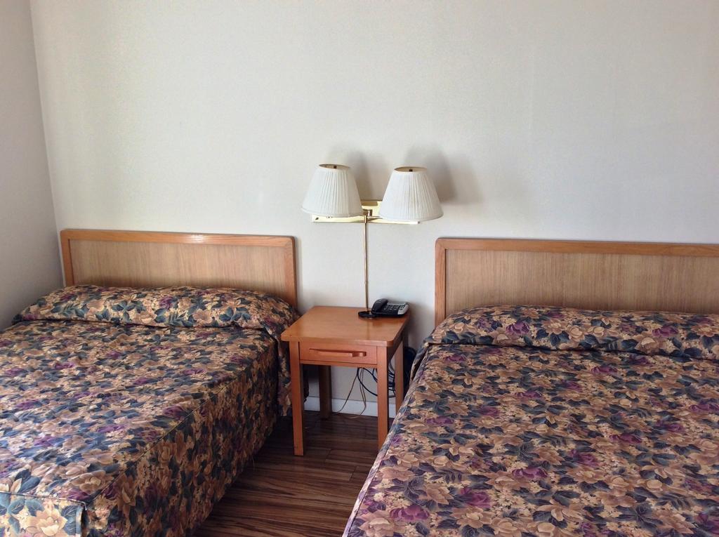 Motel Saint Bruno חדר תמונה